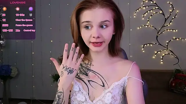 Britney Lynch online show from January 10, 8:37 pm