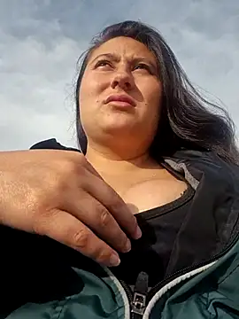 Celeem  online show from March 28, 9:47 pm