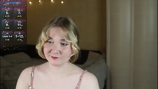 sensual girrrl online show from December 3, 8:17 pm