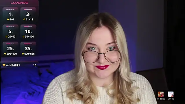 sensual girrrl online show from April 27, 11:36 pm