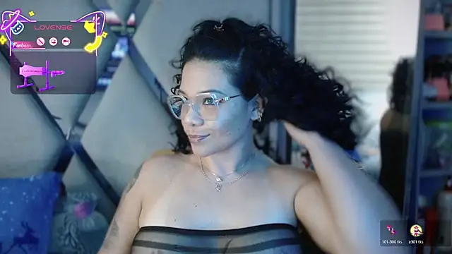 paula daniela1 online show from October 2, 11:01 pm