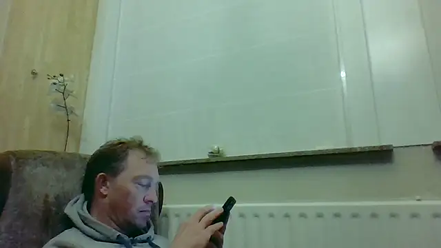 bertolini online show from October 30, 8:20 pm