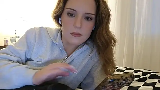 sexylilly69 online show from May 27, 1:02 am