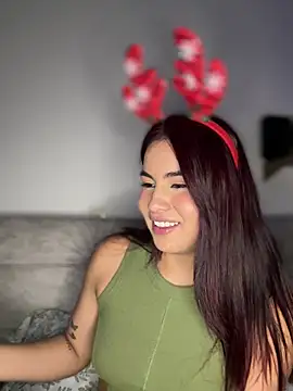 Zarah Blare online show from December 24, 4:55 am