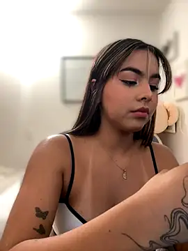 Zarah Blare online show from September 30, 1:10 am