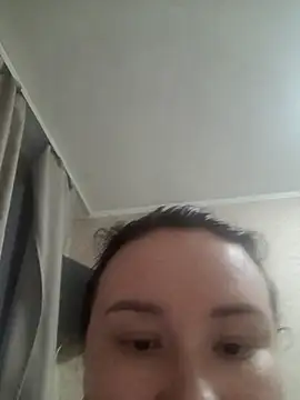 AlexaLexie online show from March 15, 3:59 pm