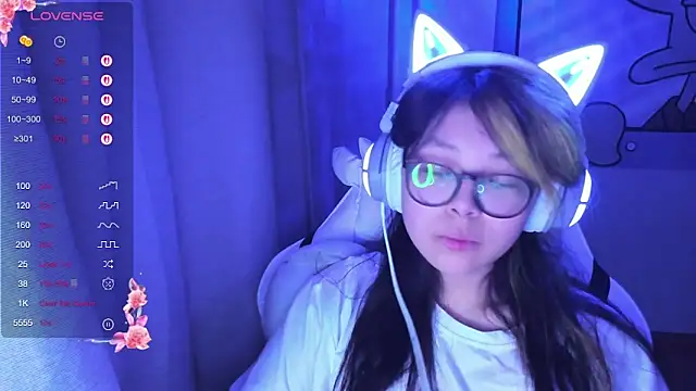 maydaykimmy online show from February 12, 9:43 pm