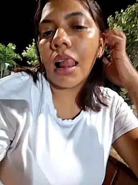 CanelitaPasion online show from December 4, 11:35 pm