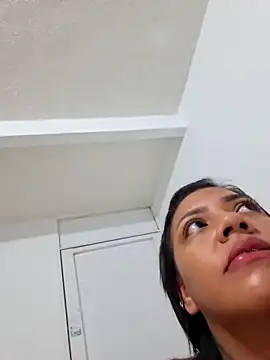 CanelitaPasion online show from November 10, 10:31 pm