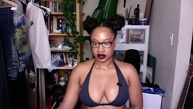 goddessdaisysky online show from September 14, 5:23 pm