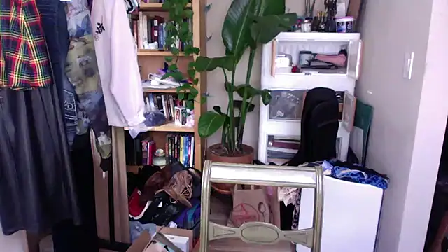 goddessdaisysky online show from September 18, 6:21 pm