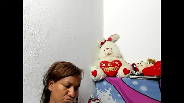 Laflaka22 online show from December 11, 3:35 am