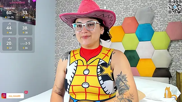 Snapshot of eva_rosse69 chatting on February 13, 12:00 pm eva rosse69 online show from February 13, 12:00 pm