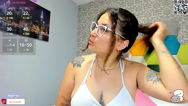 Snapshot of eva_rosse69 chatting on March 3, 11:55 am eva rosse69 online show from March 3, 11:55 am