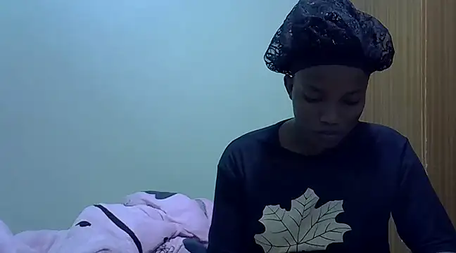 Snapshot of prettychoco1 chatting on December 21, 5:40 pm prettychoco1 online show from December 21, 5:40 pm