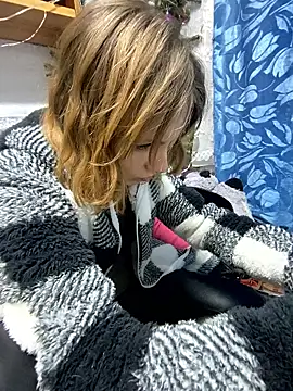 Anita-Smith online show from January 18, 2:21 pm