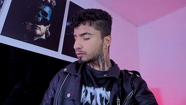 JuanCamiilo 66 online show from February 28, 4:13 am