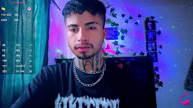 JuanCamiilo 66 online show from May 28, 9:45 pm