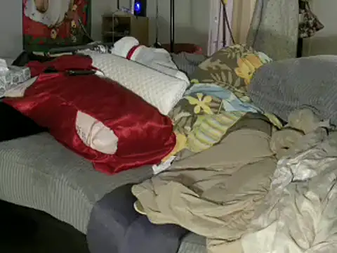 caressonnous online show from December 22, 8:25 pm