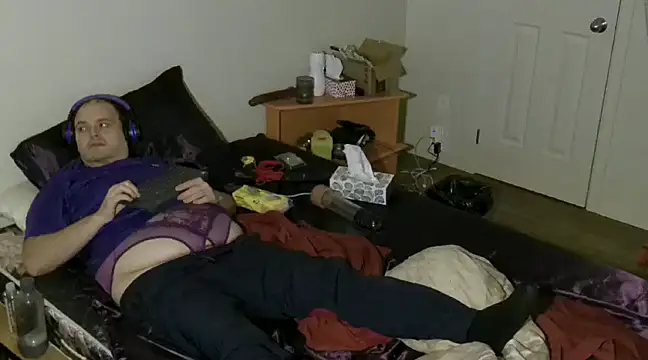 caressonnous online show from January 17, 12:52 pm