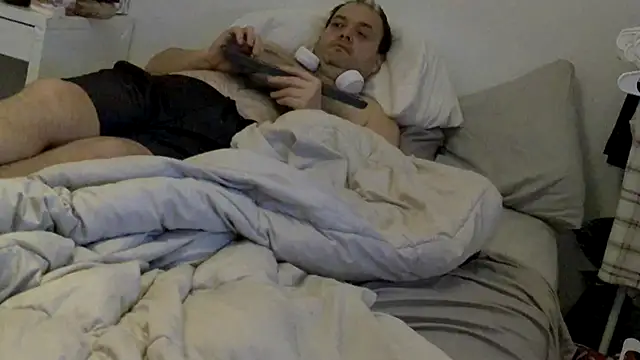 caressonnous online show from September 20, 12:28 pm