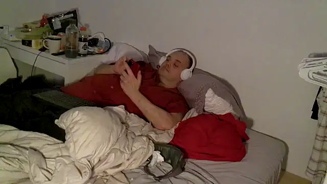 caressonnous online show from October 23, 7:12 pm