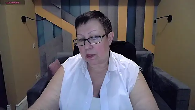 Snapshot of BarbaraTurners chatting on January 3, 6:35 pm BarbaraTurners online show from January 3, 6:35 pm