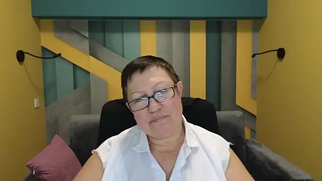 Snapshot of BarbaraTurners chatting on January 7, 3:57 am BarbaraTurners online show from January 7, 3:57 am