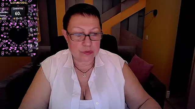 Snapshot of BarbaraTurners chatting on March 5, 6:45 pm BarbaraTurners online show from March 5, 6:45 pm