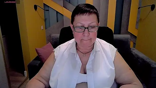 Snapshot of BarbaraTurners chatting on March 10, 9:51 pm BarbaraTurners online show from March 10, 9:51 pm