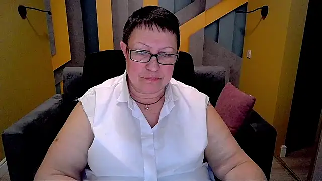 Snapshot of BarbaraTurners chatting on March 15, 3:40 am BarbaraTurners online show from March 15, 3:40 am