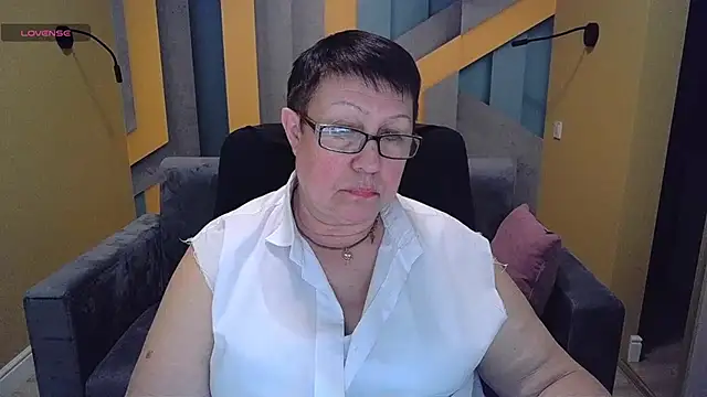 Snapshot of BarbaraTurners chatting on March 21, 9:45 pm BarbaraTurners online show from March 21, 9:45 pm