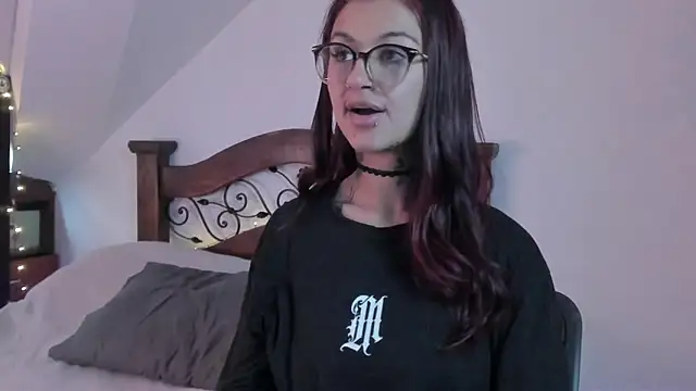 Snapshot of noemi_foxxx chatting on September 12, 3:01 pm noemi foxxx online show from September 12, 3:01 pm