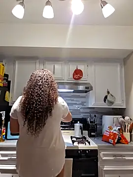 honeeyyy pot online show from February 14, 9:17 am