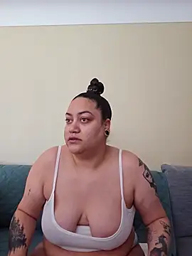 honeeyyy pot online show from March 28, 7:35 pm