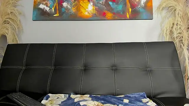 bulma bambina  online show from March 7, 11:57 pm