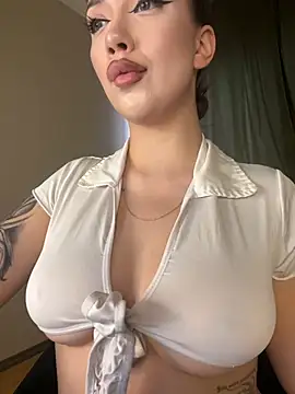 Snapshot of BamBam_XO chatting on March 16, 11:16 am BamBam XO online show from March 16, 11:16 am