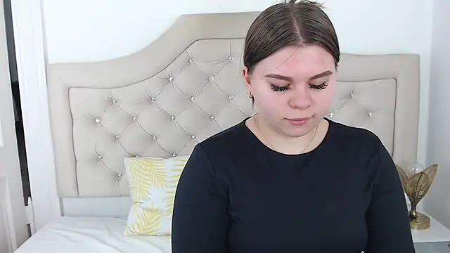 Snapshot of AbbyPleasure chatting on December 20, 12:38 pm AbbyPleasure online show from December 20, 12:38 pm