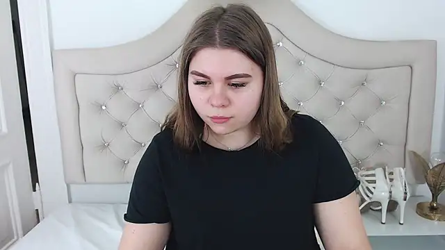 Snapshot of AbbyPleasure chatting on December 30, 3:02 pm AbbyPleasure online show from December 30, 3:02 pm