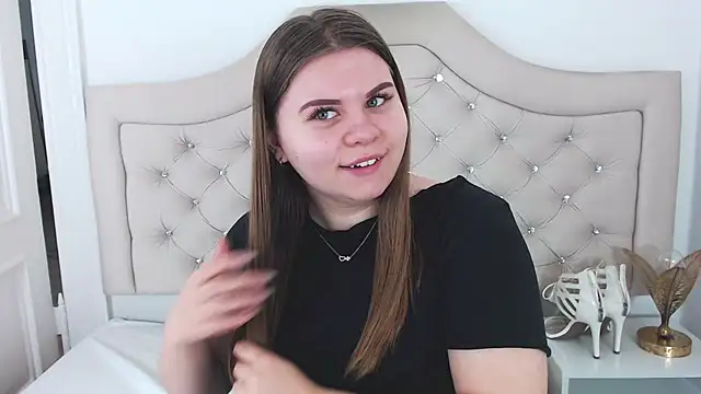 Snapshot of AbbyPleasure chatting on January 13, 9:52 am AbbyPleasure online show from January 13, 9:52 am