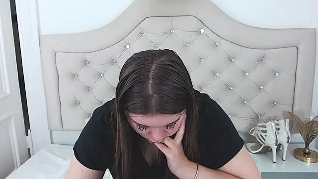 Snapshot of AbbyPleasure chatting on January 13, 3:58 pm AbbyPleasure online show from January 13, 3:58 pm