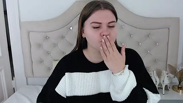 Snapshot of AbbyPleasure chatting on January 16, 9:48 am AbbyPleasure online show from January 16, 9:48 am