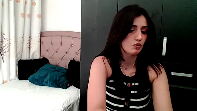 ZajiraShane online show from March 15, 1:30 am