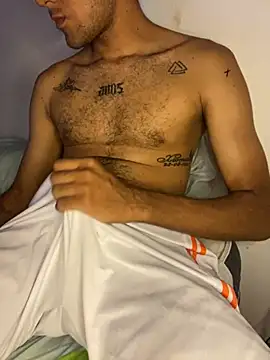 santi latino online show from October 20, 7:36 pm