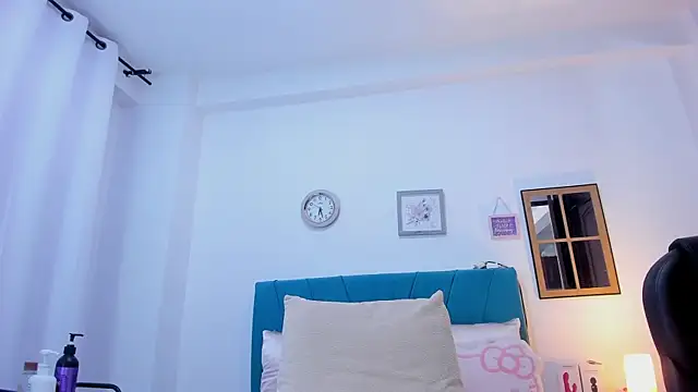 Snapshot of kamila_lopez chatting on July 14, 9:31 pm kamila lopez online show from July 14, 9:31 pm