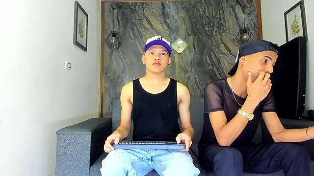 liam genner  online show from February 27, 7:47 pm