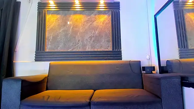 liam genner  online show from October 3, 8:28 pm