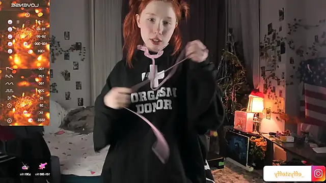 CallMeEffy1 online show from January 5, 4:38 pm