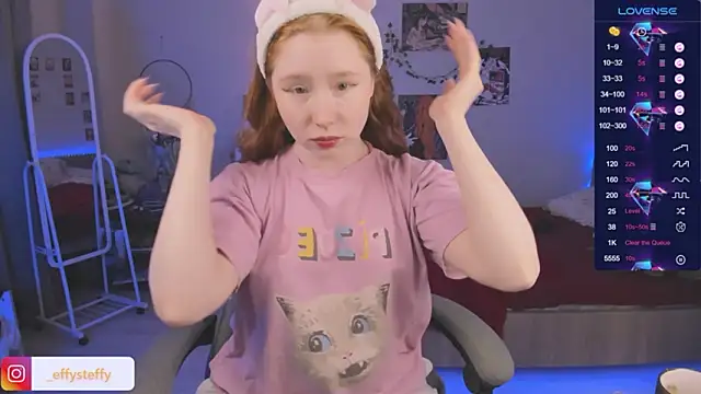 CallMeEffy1 online show from March 18, 4:32 pm