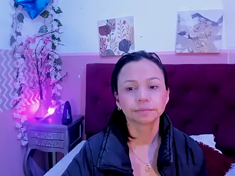 candysmitxxx online show from January 15, 3:11 am